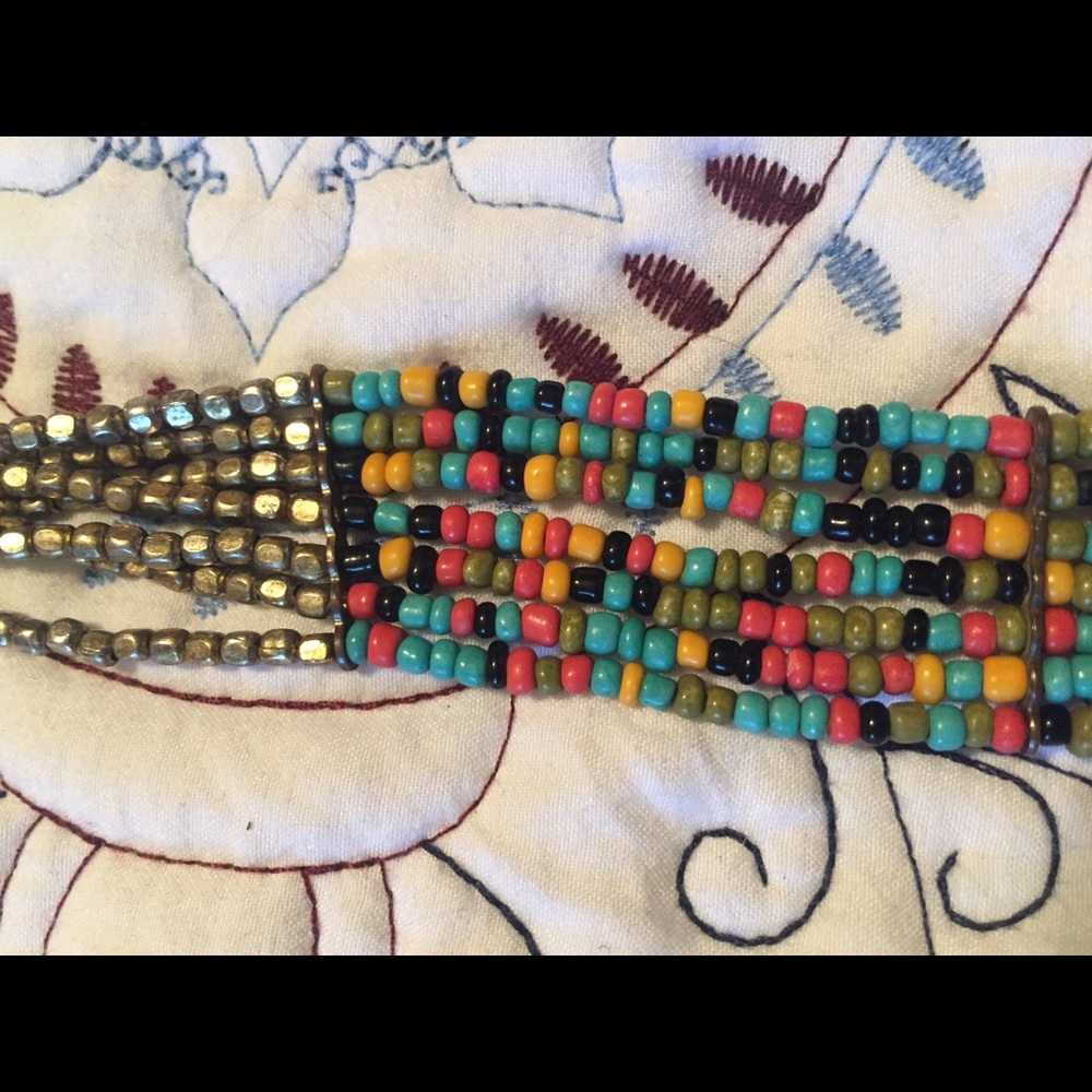 Multi strand necklace - Picture 4 of 6